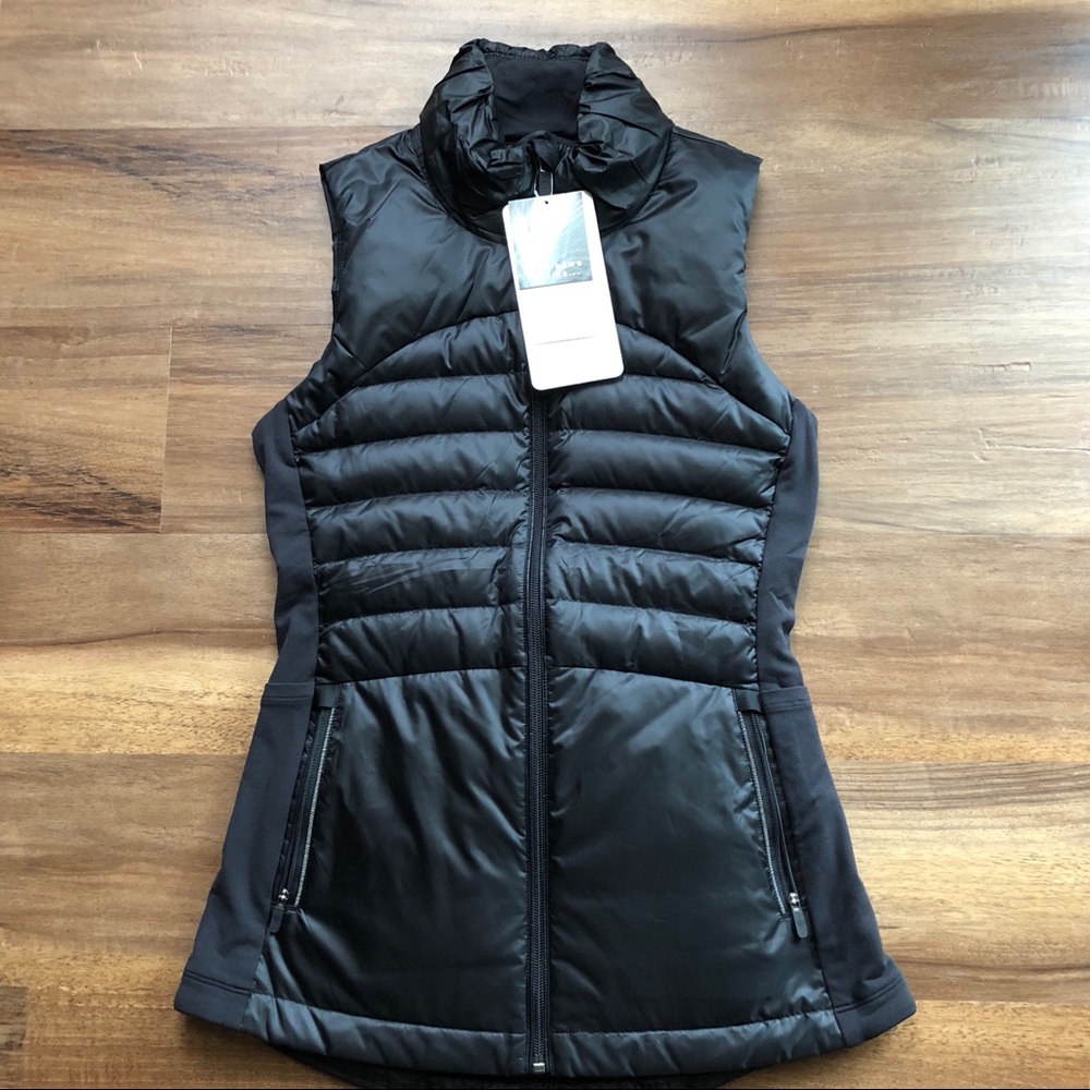 NWT down for a run lululemon Vest